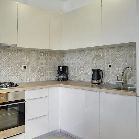 Neu Renovierte Mit Klima, Wlan, Waschmaschine, Tischfussball, Grill, Fahrraeder Und Einem Kinderspielplatz